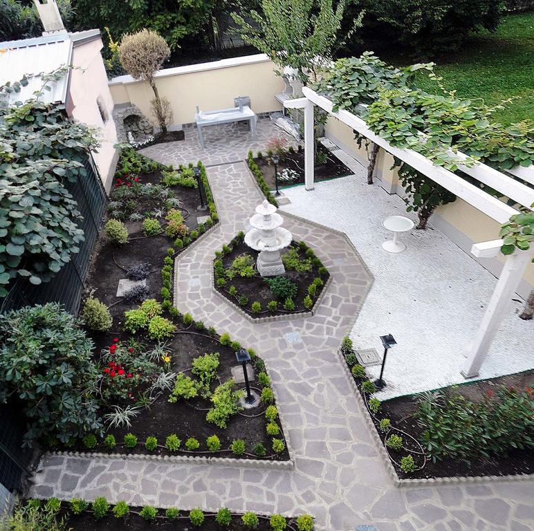 La Casa Di Margit Apartment Nova Milanese Exterior photo